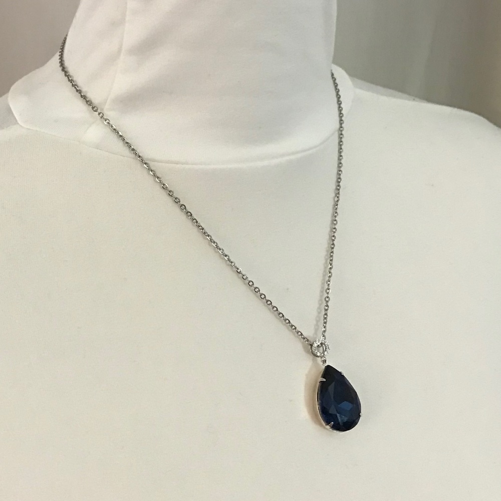 Peaky Blinders Grace Shelby Teardrop Sapphire Necklace, Handmade Replica - Picture 9 of 15